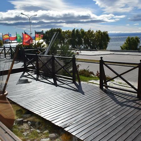 Hotel Mora Лос-Антигуос Экстерьер фото